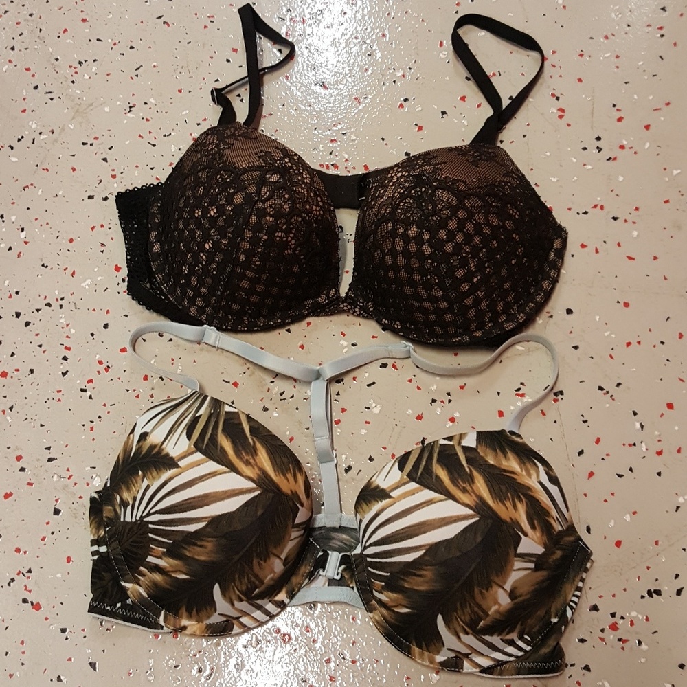 SOLD SOLD 34 C Victoria Secret bra bundle